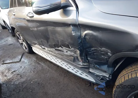 2018 Mercedes-Benz Glc 300 4Matic из США, поврежденный, VIN WDC0G4KBXJV061761